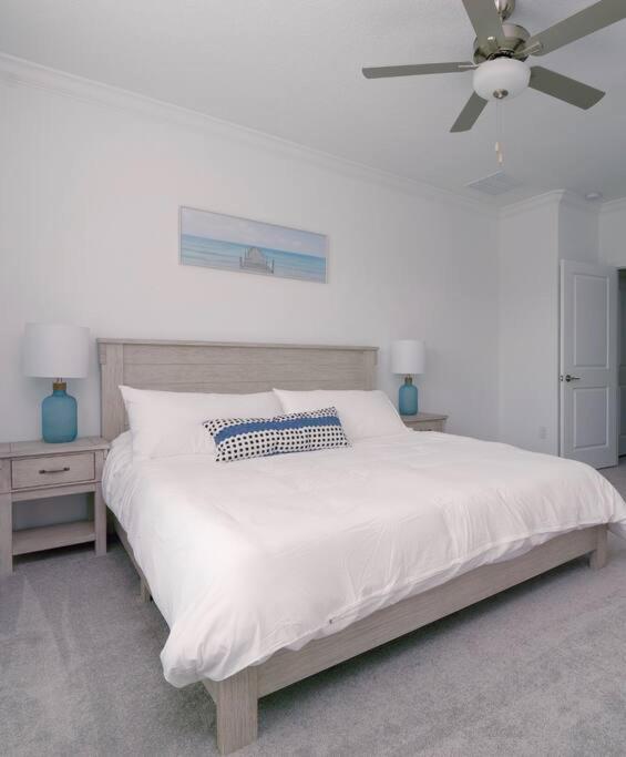 Modern Oasis! 3Br Townhouse In A Lagoon Community Wesley Chapel Exterior photo